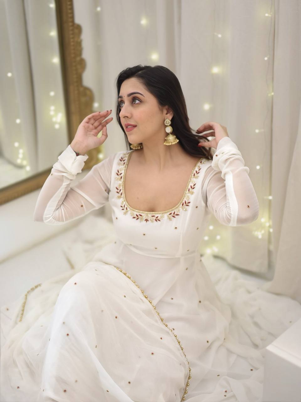 White Anarkali Dress Sajavat Suits White Anarkali Dress Sajavat Suits